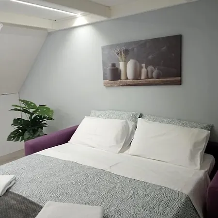 Stazione Apartment Matera